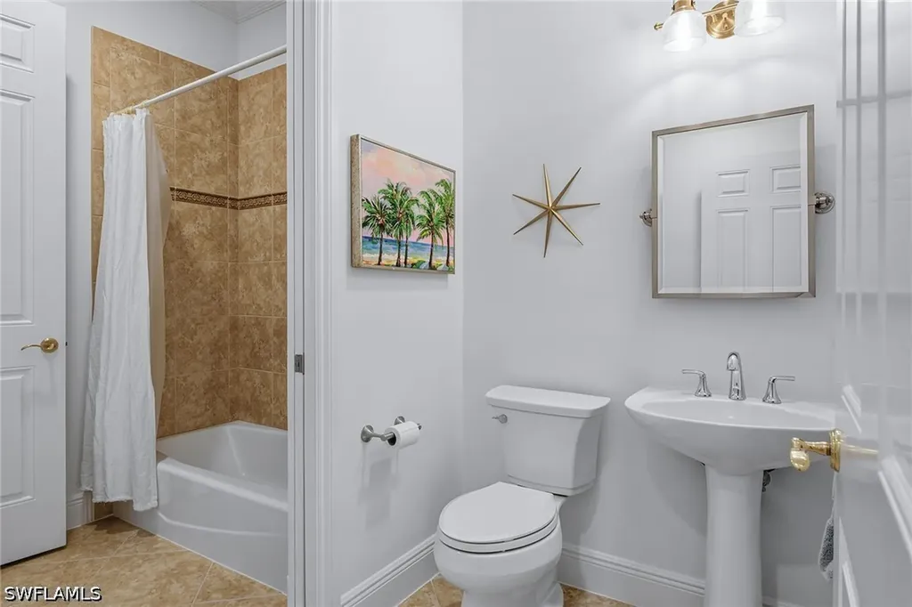 3176 Serena Lane Naples FL 34114
