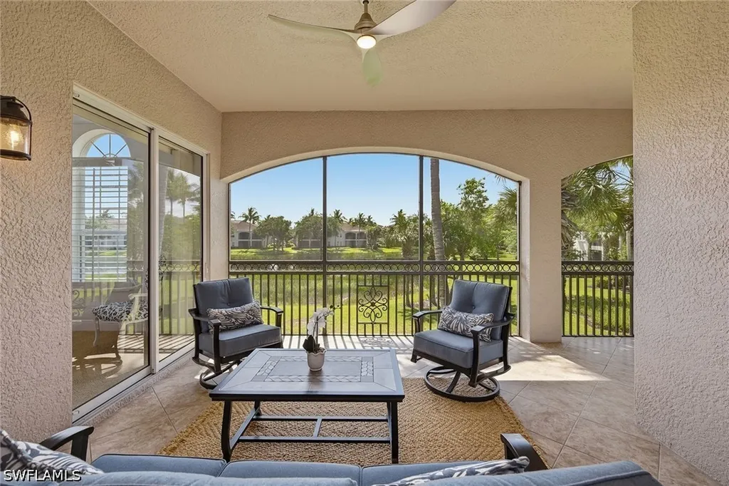3176 Serena Lane Naples FL 34114