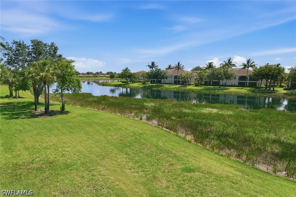 3176 Serena Lane Naples FL 34114