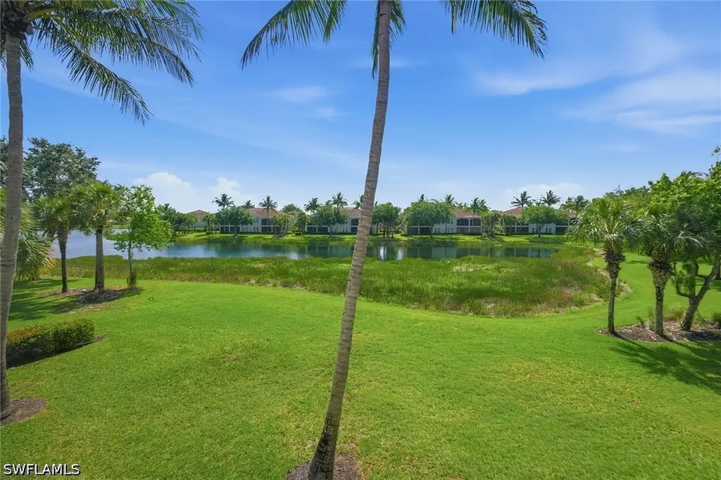 3176 Serena Lane Naples FL 34114