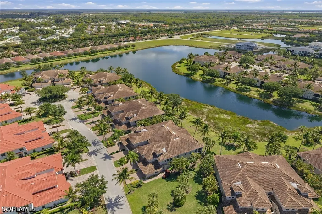 3176 Serena Lane Naples FL 34114