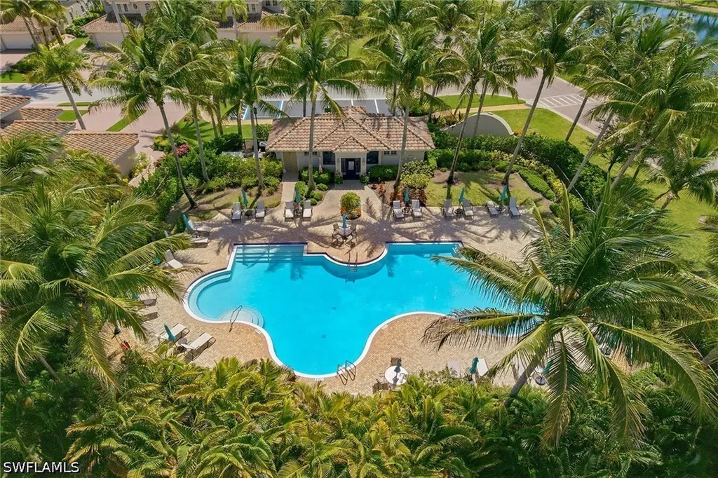 3176 Serena Lane Naples FL 34114
