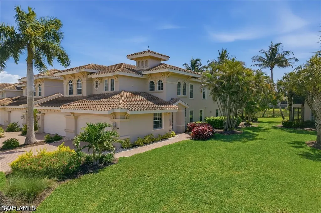 3176 Serena Lane Naples FL 34114