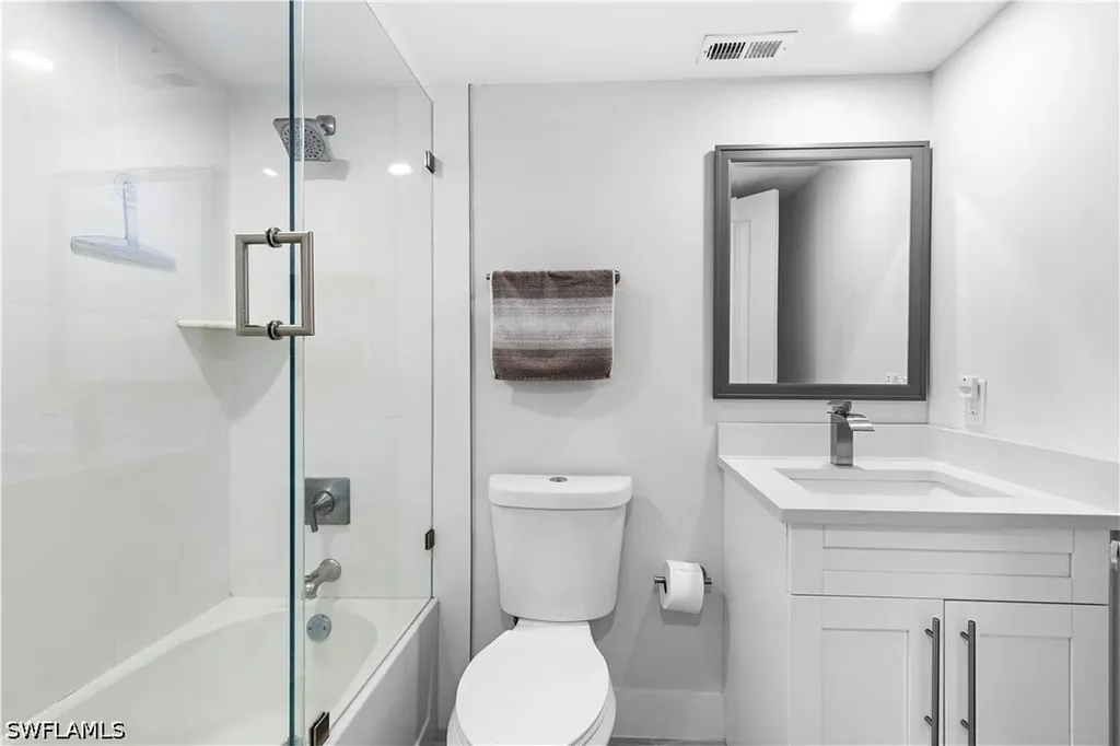 5 Bluebill Avenue Naples FL 34108