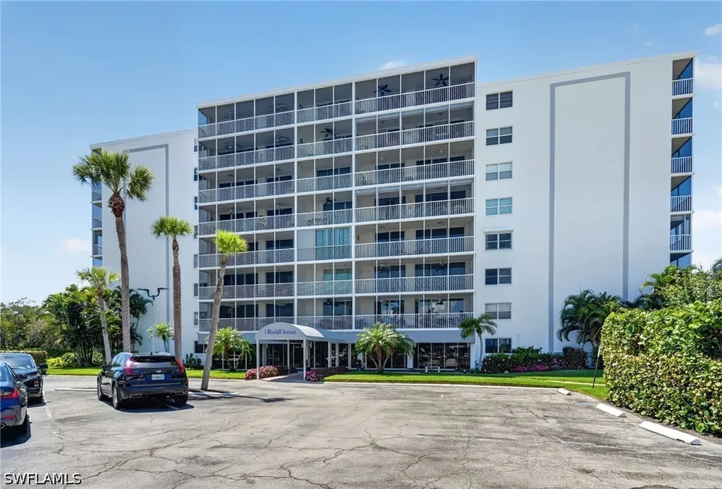 5 Bluebill Avenue Naples FL 34108