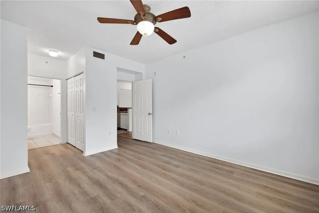 1200 Reserve Way Naples FL 34105