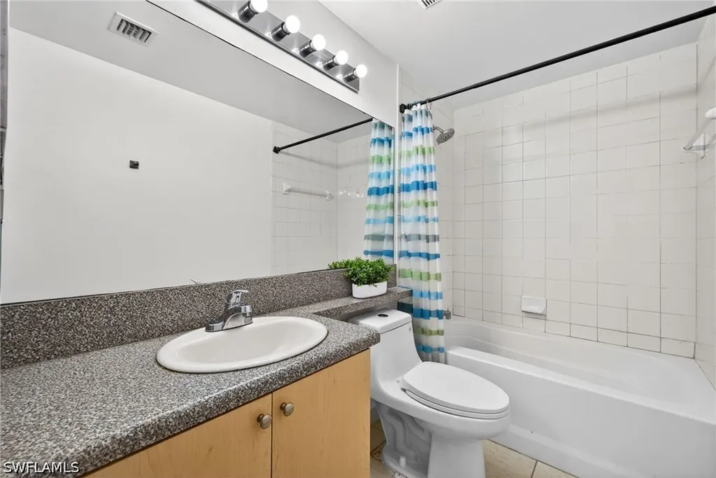 1200 Reserve Way Naples FL 34105