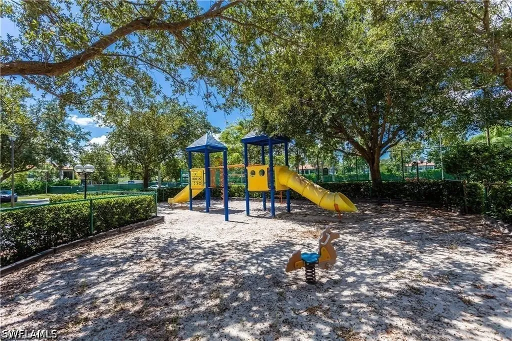 1200 Reserve Way Naples FL 34105