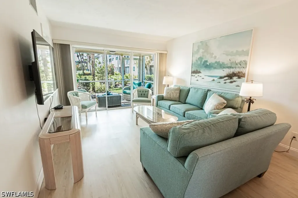 1022 Manatee Road Naples FL 34114