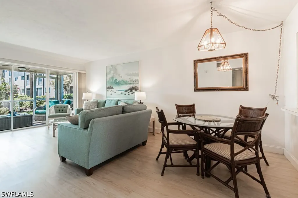 1022 Manatee Road Naples FL 34114