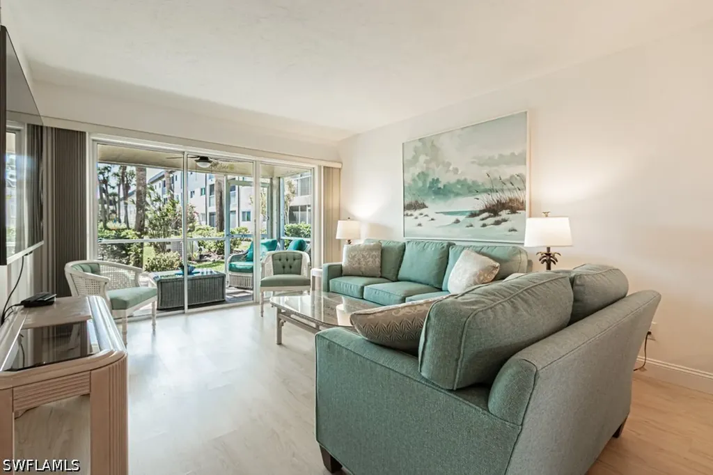 1022 Manatee Road Naples FL 34114