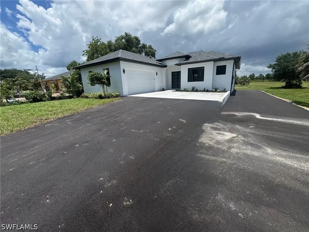 2675 35th Avenue NE Naples FL 34120