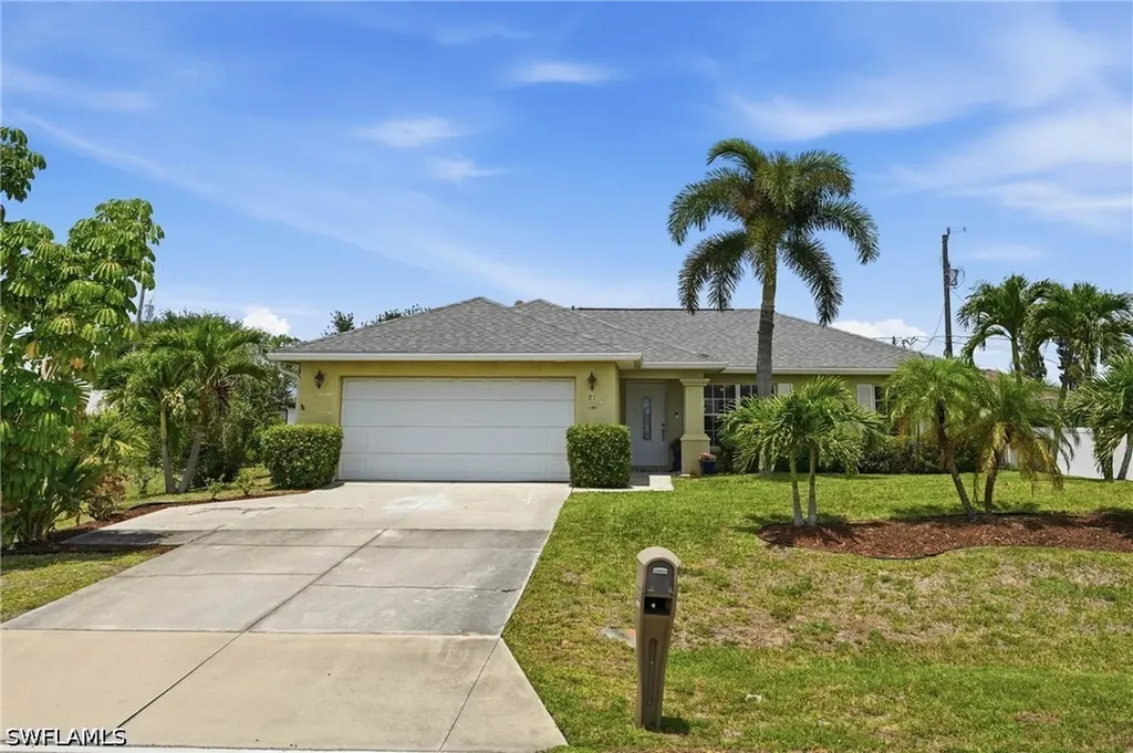 21 Tropicana Parkway E Cape Coral FL 33909