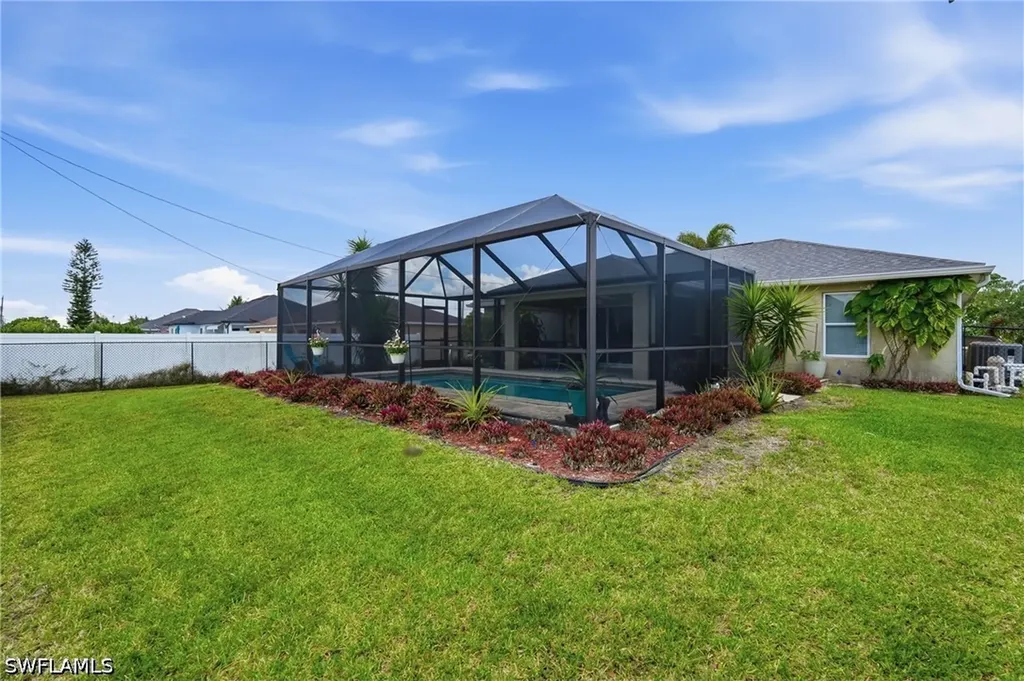 21 Tropicana Parkway E Cape Coral FL 33909