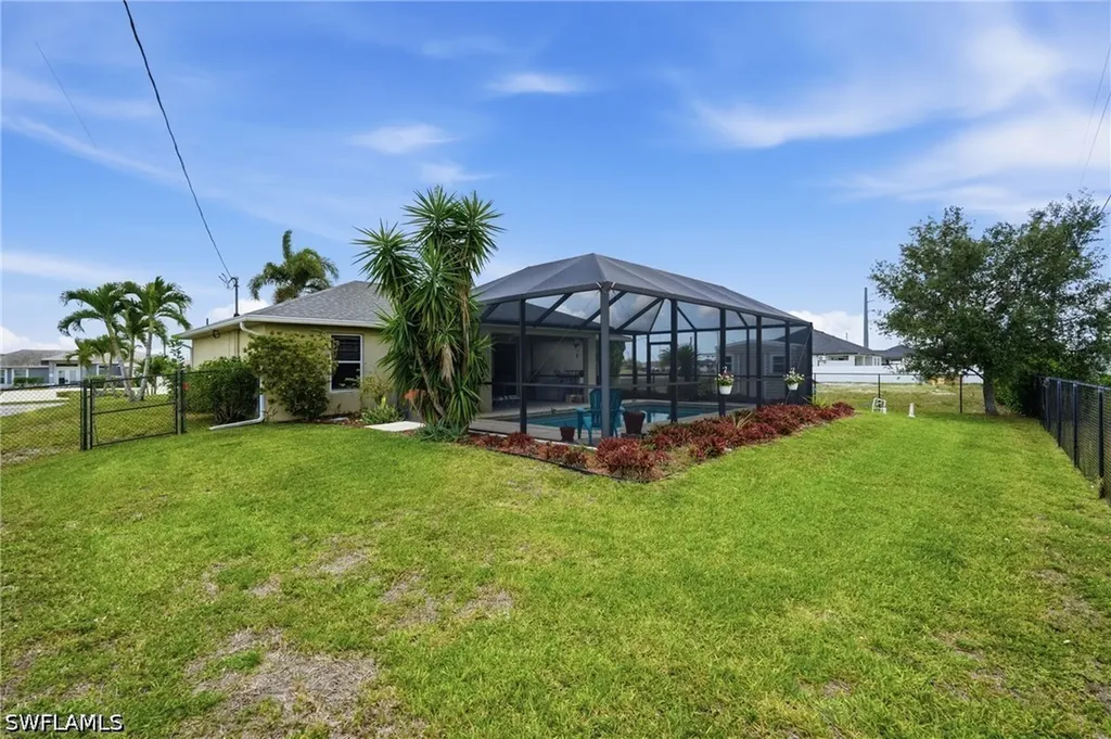 21 Tropicana Parkway E Cape Coral FL 33909