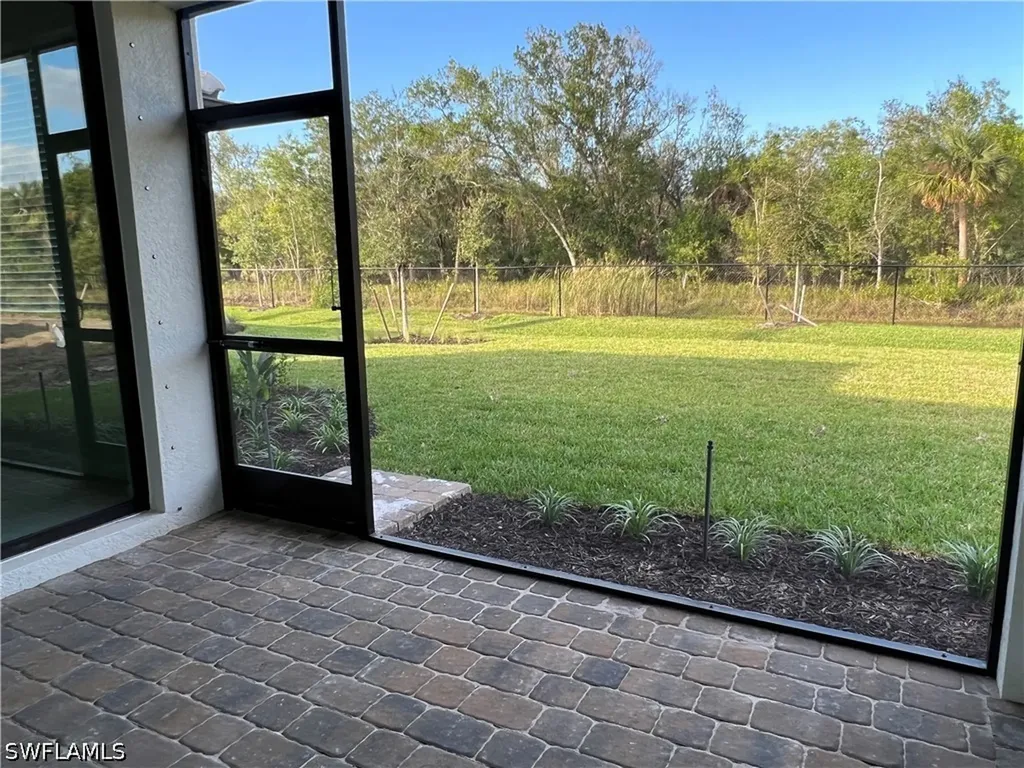 2122 Yellowfin Circle Naples FL 34114