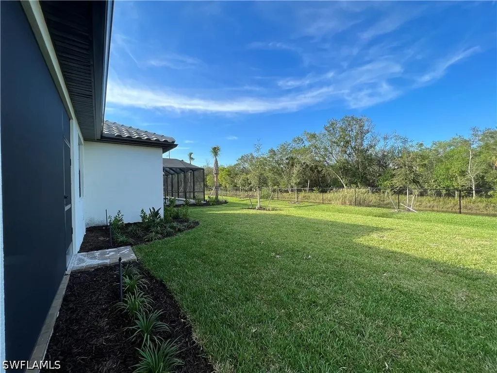 2122 Yellowfin Circle Naples FL 34114