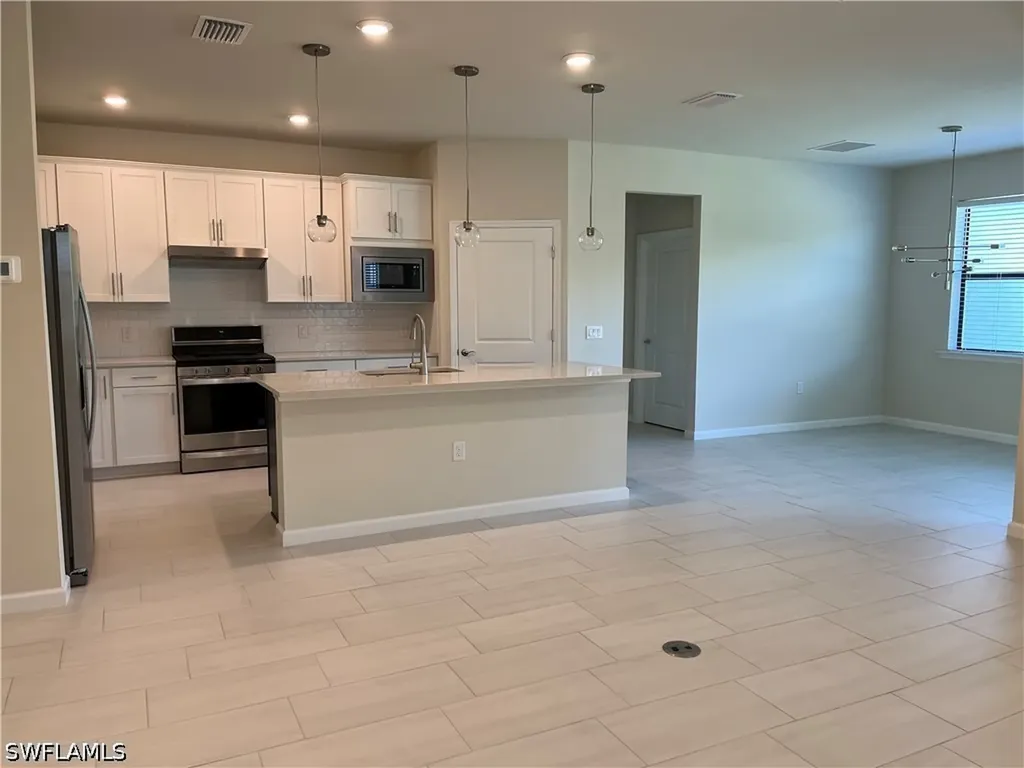 2122 Yellowfin Circle Naples FL 34114