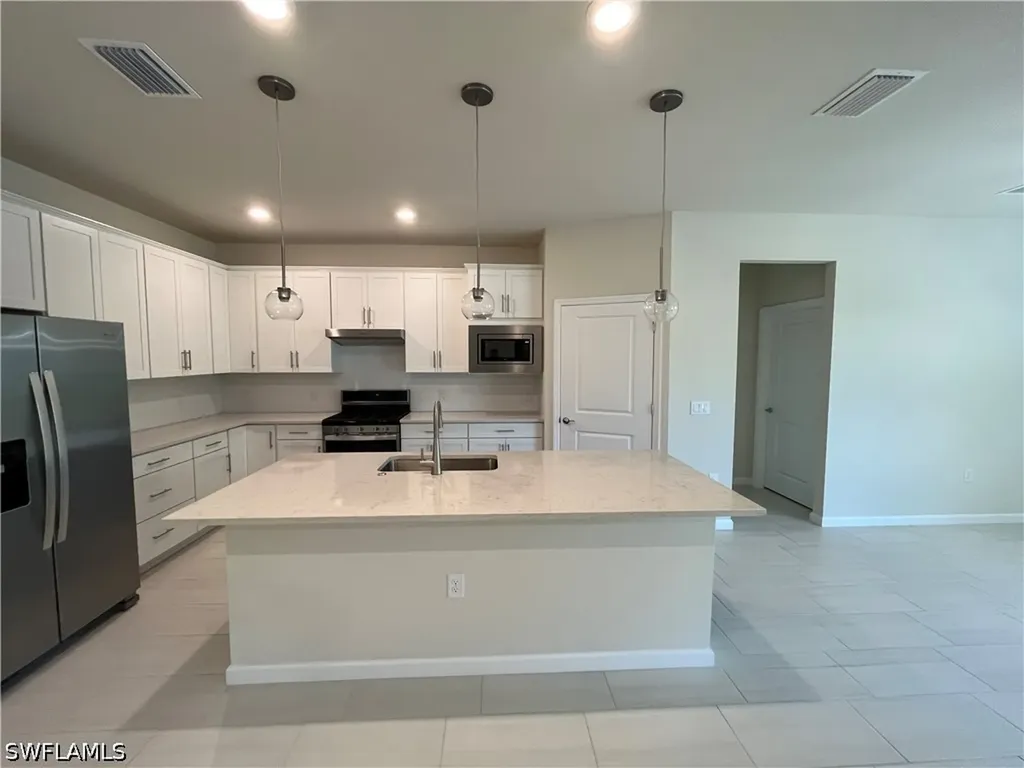 2122 Yellowfin Circle Naples FL 34114
