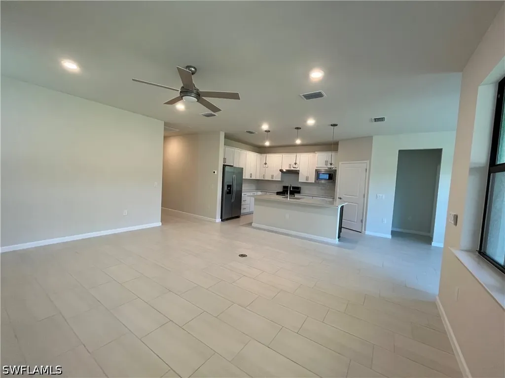 2122 Yellowfin Circle Naples FL 34114