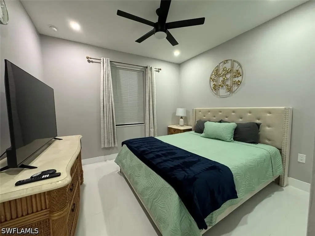 3708 12th Avenue NE Naples FL 34120