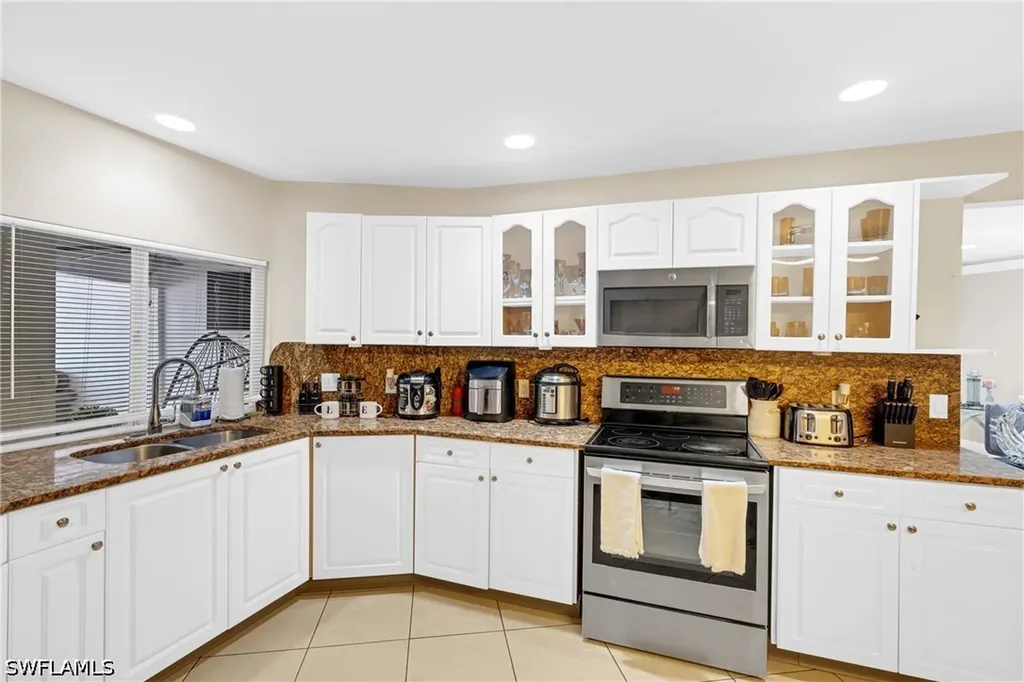 4587 25th Court SW Naples FL 34116