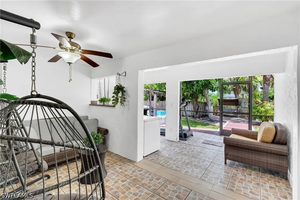 4587 25th Court SW Naples FL 34116