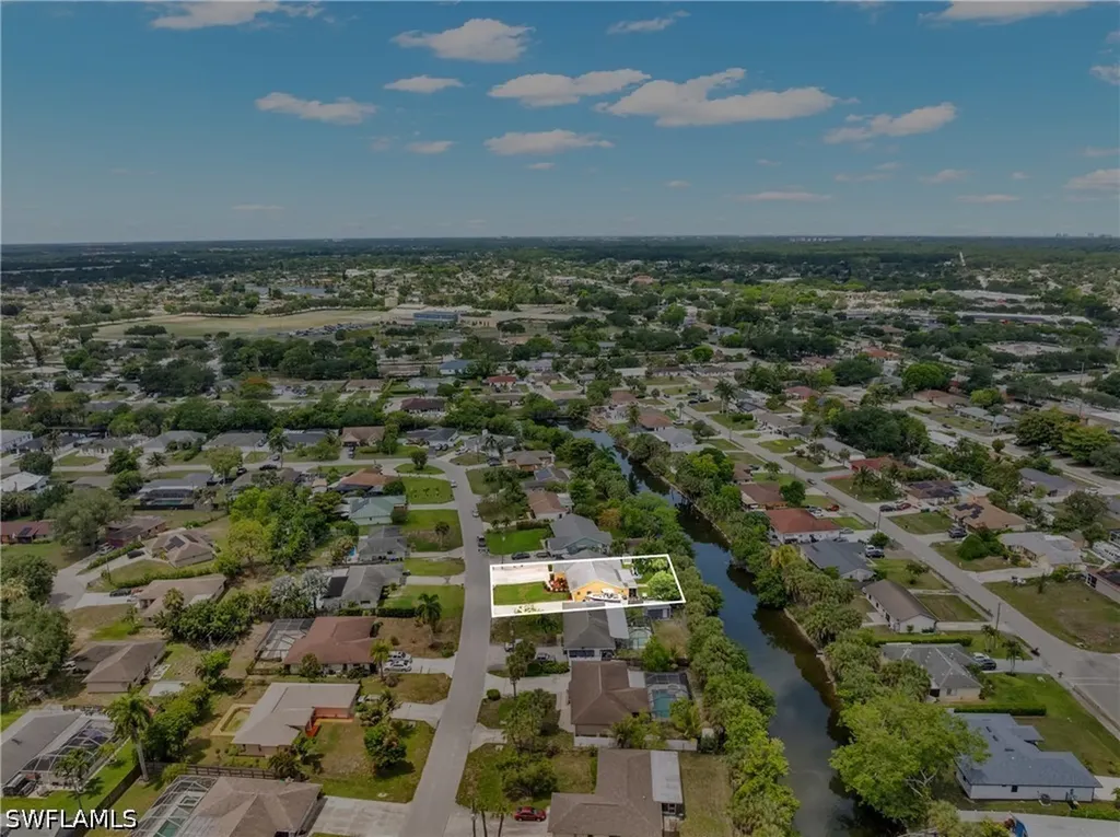 4587 25th Court SW Naples FL 34116