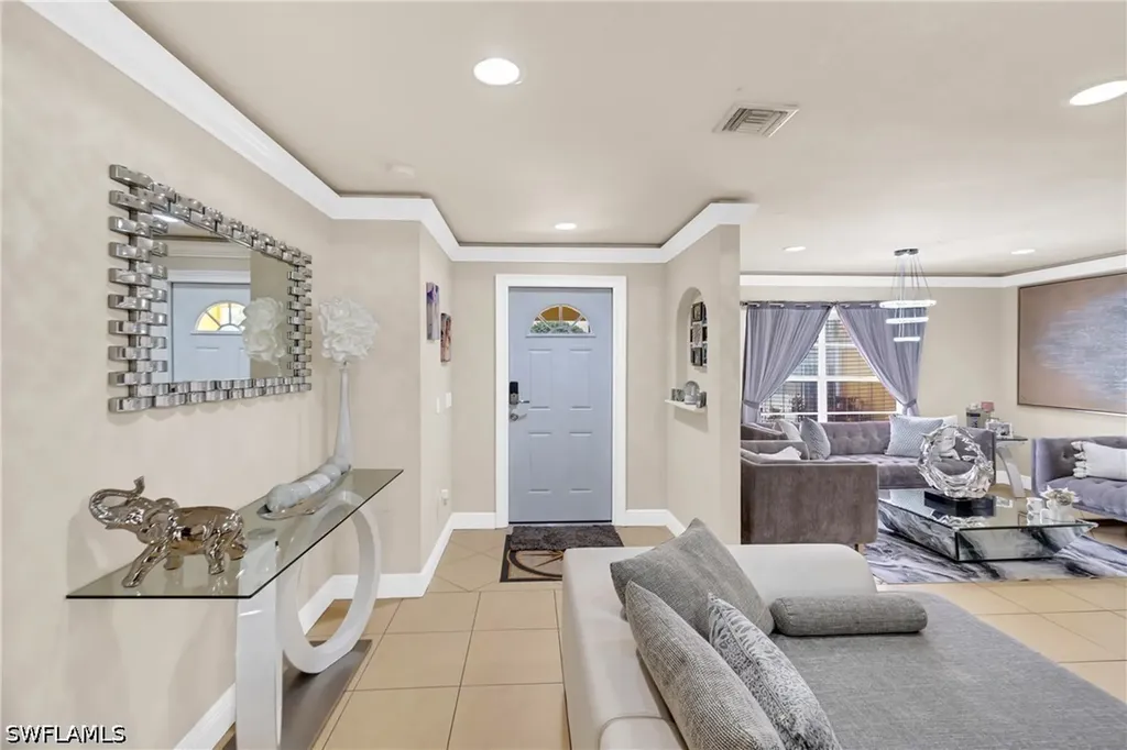 4587 25th Court SW Naples FL 34116