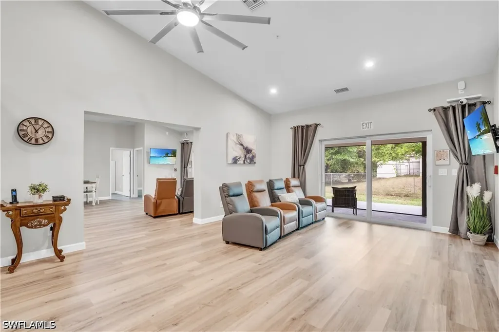 3802 La Rue Street Fort Myers FL 33905