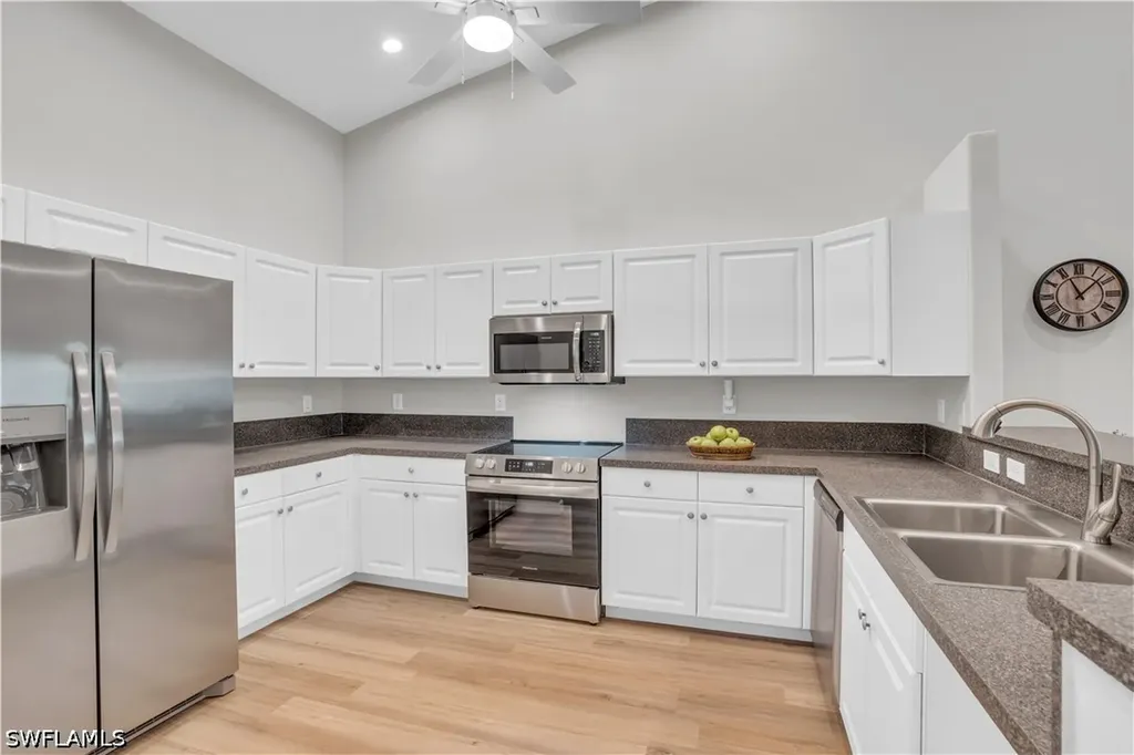 3802 La Rue Street Fort Myers FL 33905