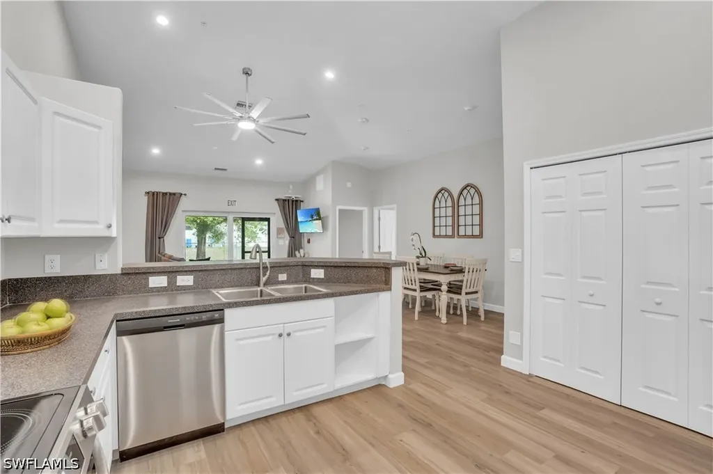 3802 La Rue Street Fort Myers FL 33905