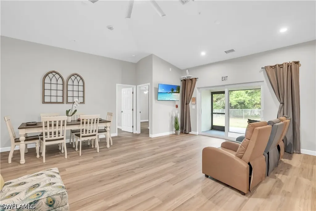 3802 La Rue Street Fort Myers FL 33905