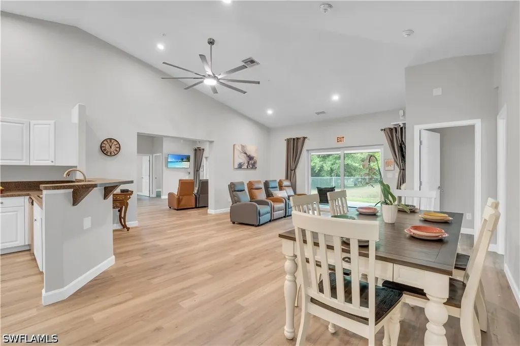 3802 La Rue Street Fort Myers FL 33905