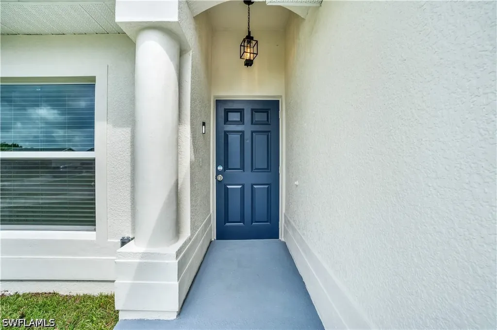 3802 La Rue Street Fort Myers FL 33905