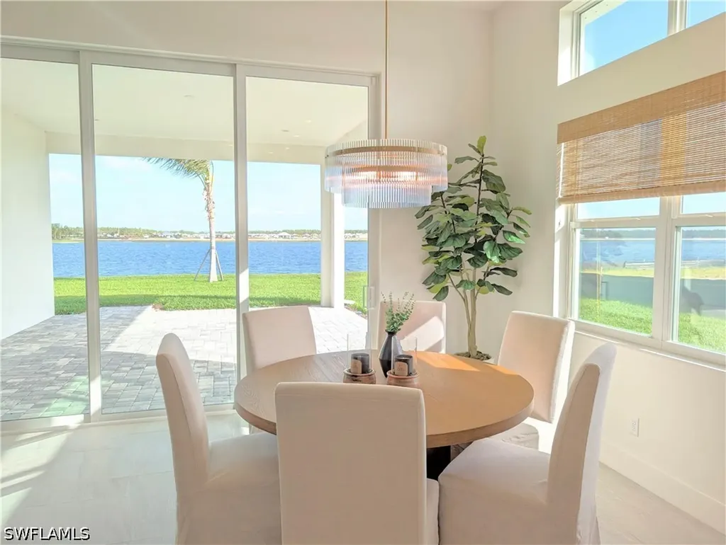 9077 Wisteria Way Naples FL 34114
