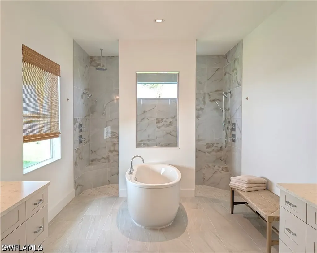 9077 Wisteria Way Naples FL 34114