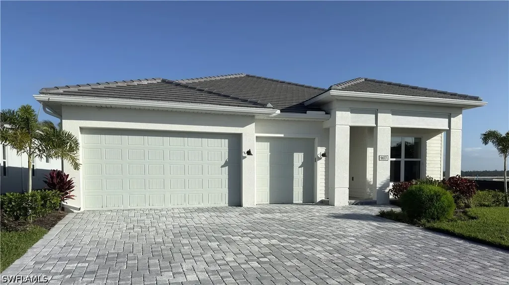 9077 Wisteria Way Naples FL 34114