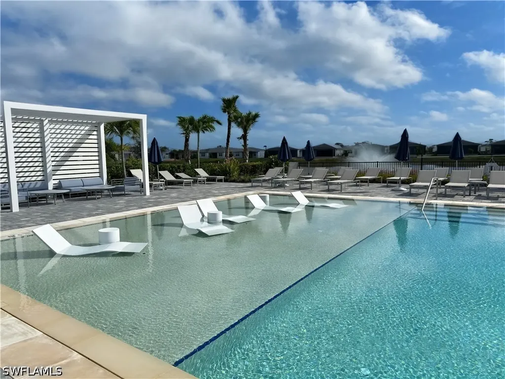 9077 Wisteria Way Naples FL 34114