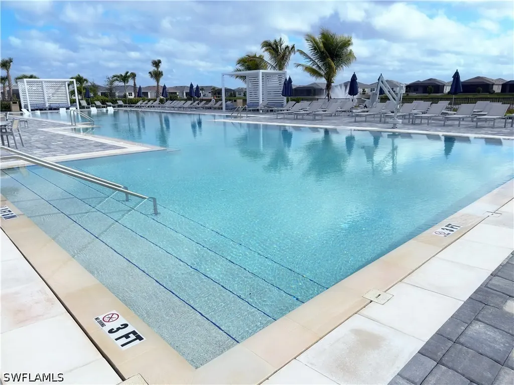 9077 Wisteria Way Naples FL 34114