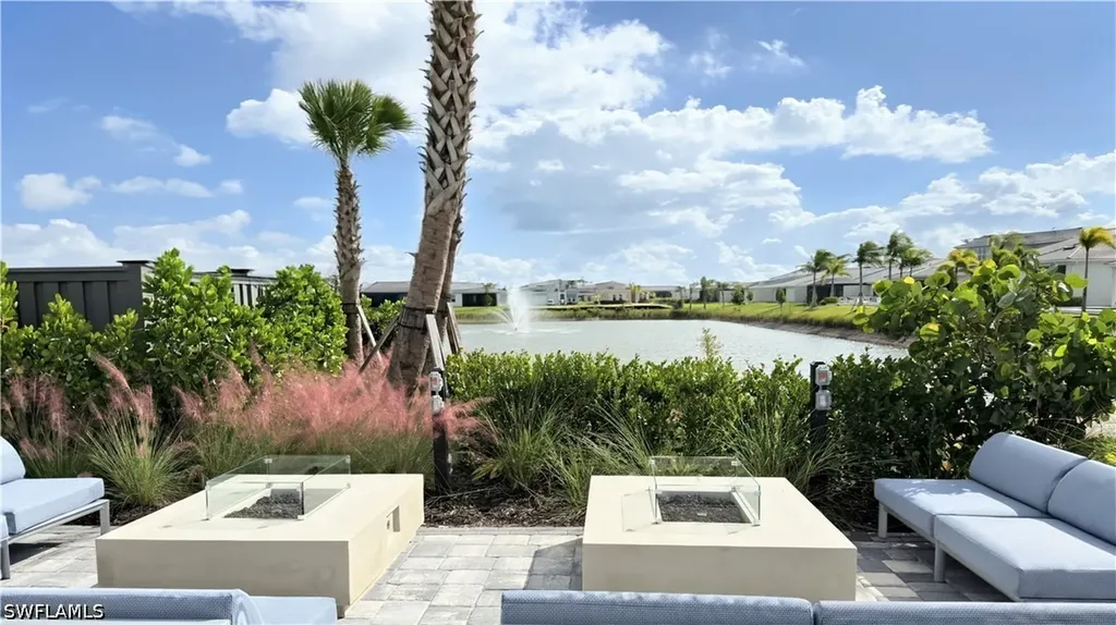 9077 Wisteria Way Naples FL 34114