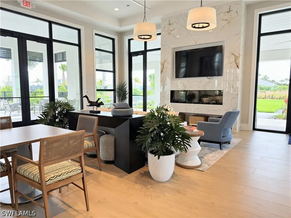 9077 Wisteria Way Naples FL 34114