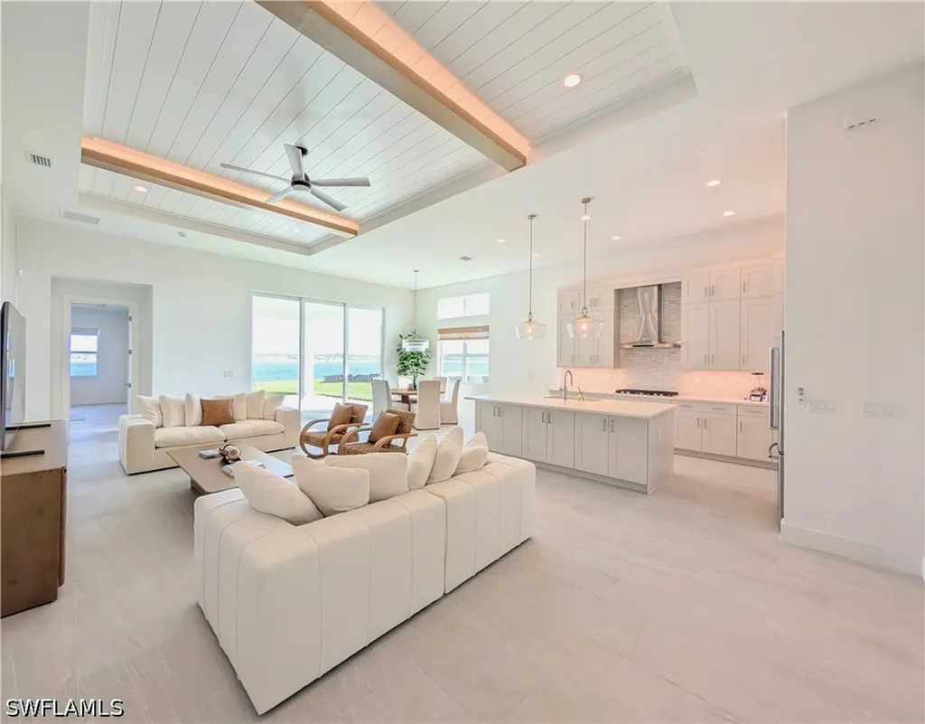 9077 Wisteria Way Naples FL 34114