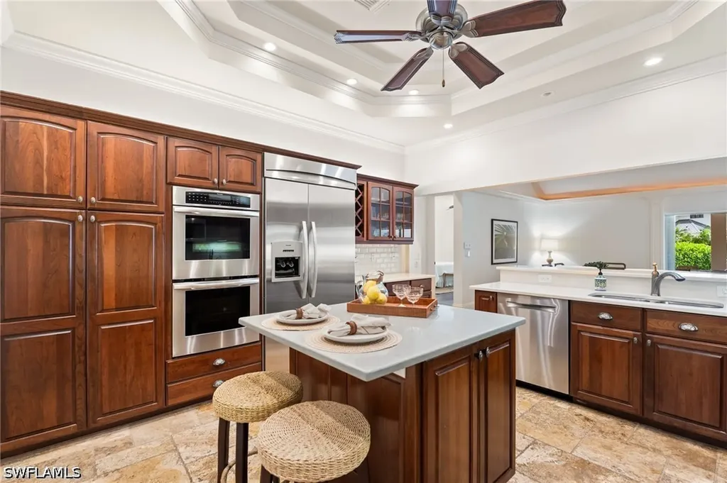2201 Beacon Lane Naples FL 34103