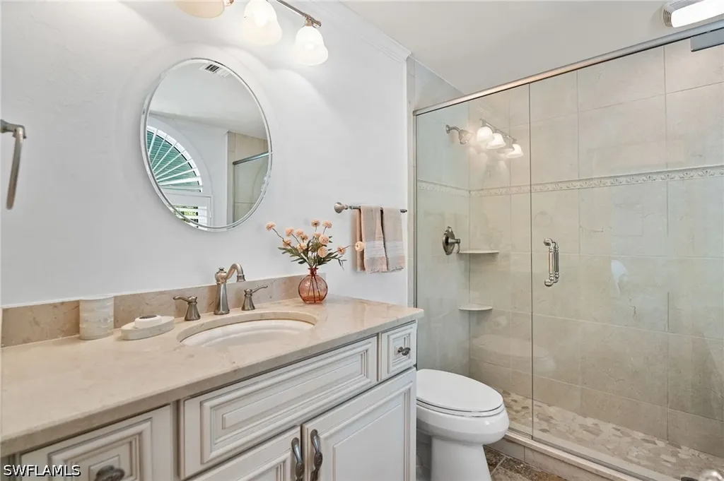 2201 Beacon Lane Naples FL 34103