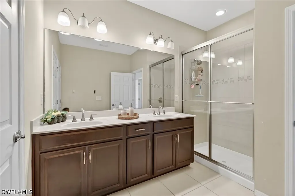 10818 Alvara Point Drive Bonita Springs FL 34135