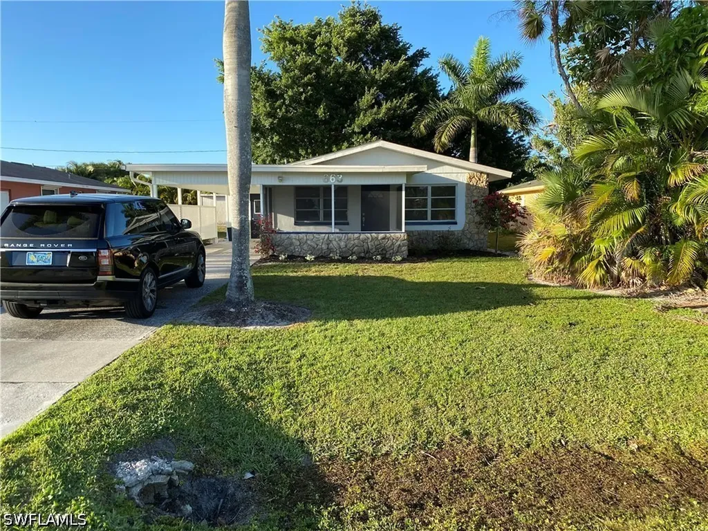 663 100th Avenue N Naples FL 34108
