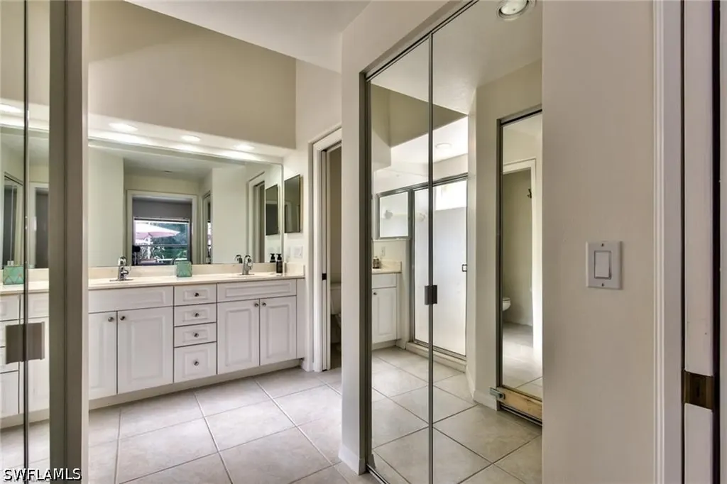 8207 Ibis Cove Circle Naples FL 34119