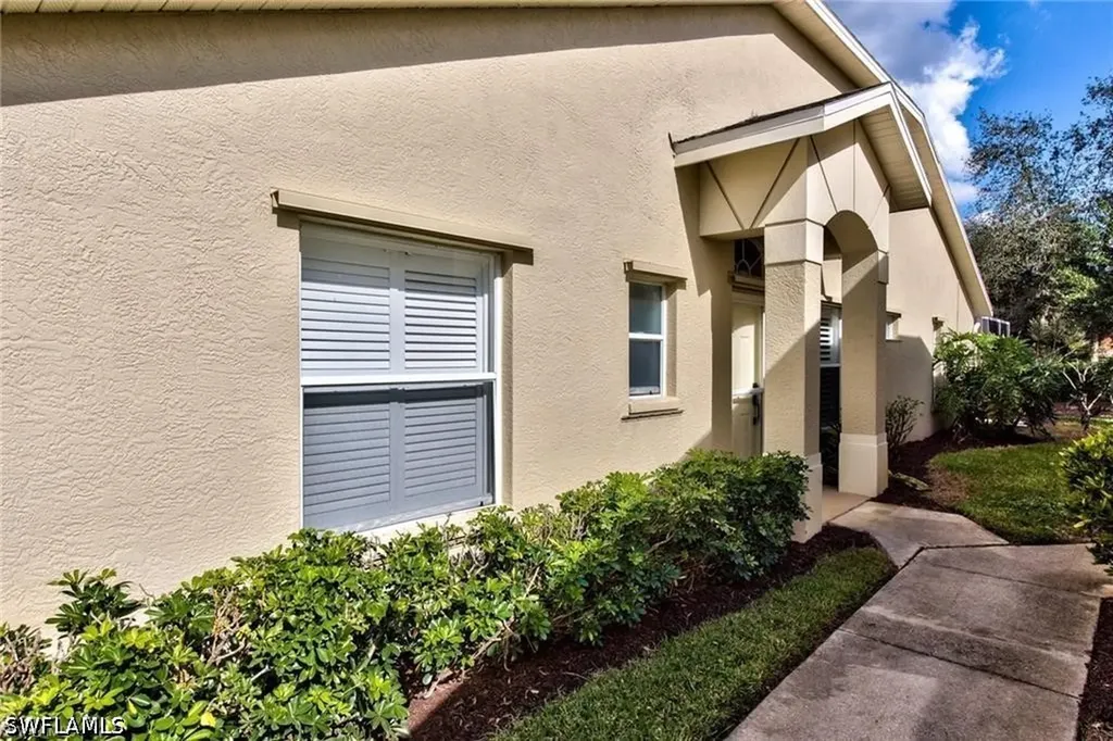 8207 Ibis Cove Circle Naples FL 34119