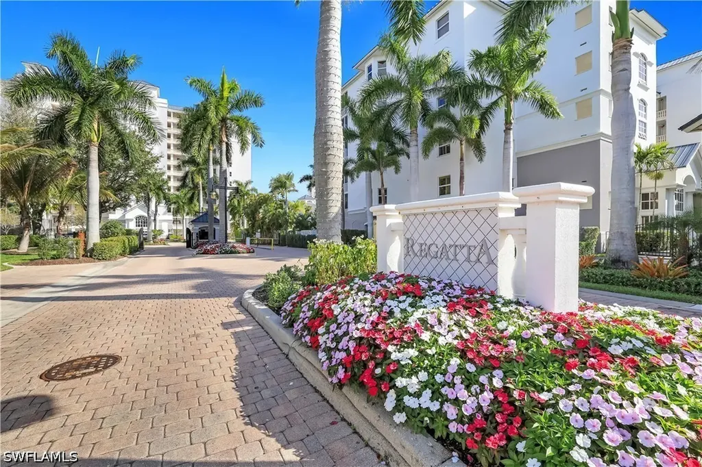 460 Launch Circle Naples FL 34108